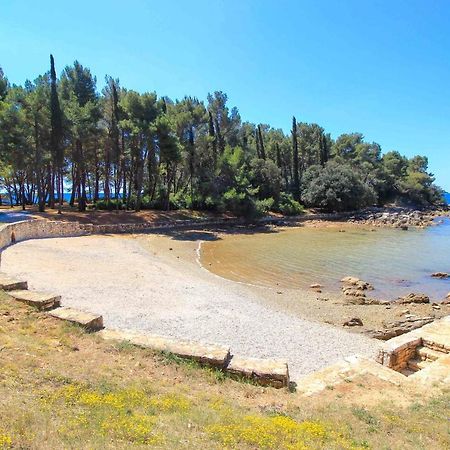 Studios Barre With Jacuzzi Rovinj Bagian luar foto