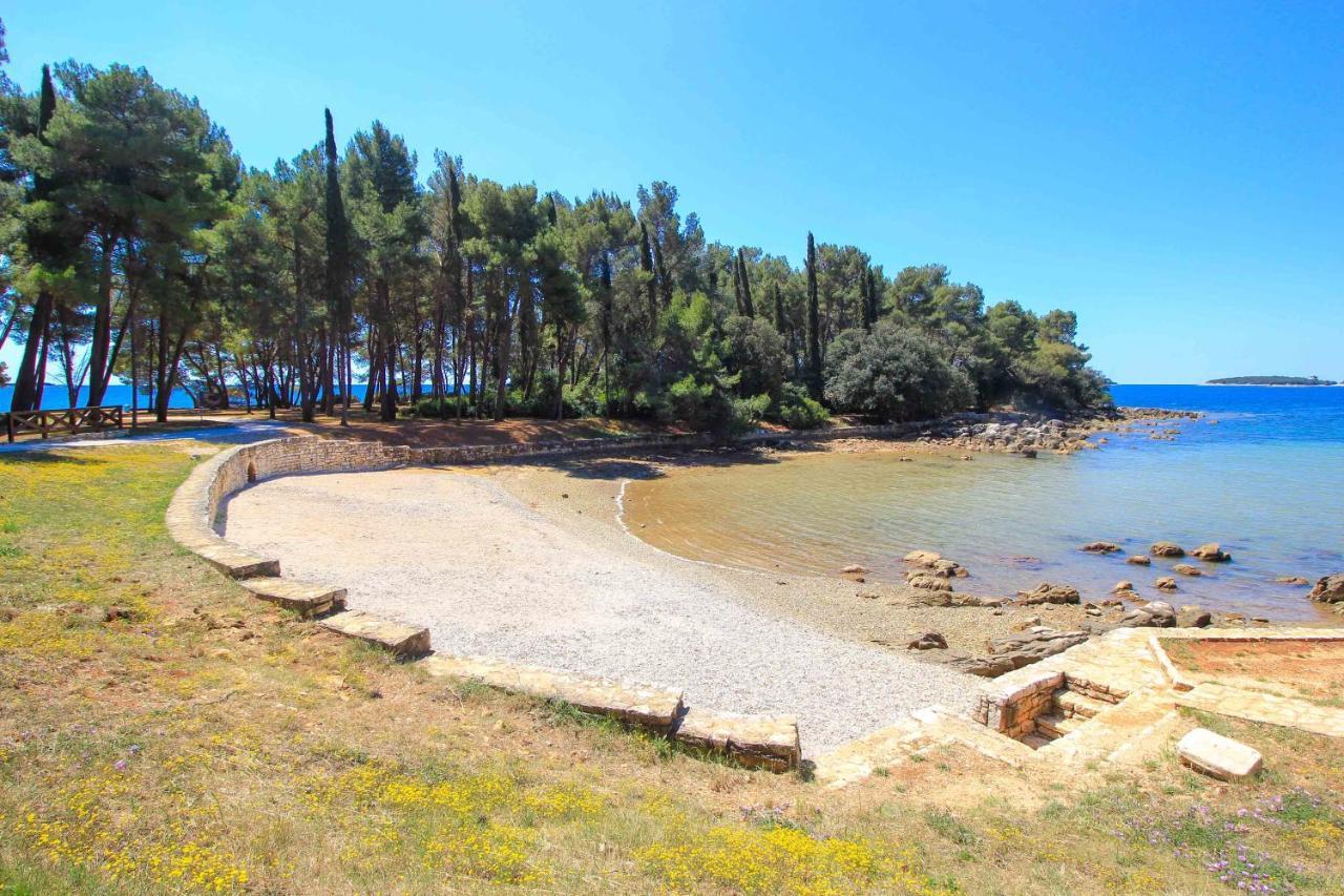 Studios Barre With Jacuzzi Rovinj Bagian luar foto
